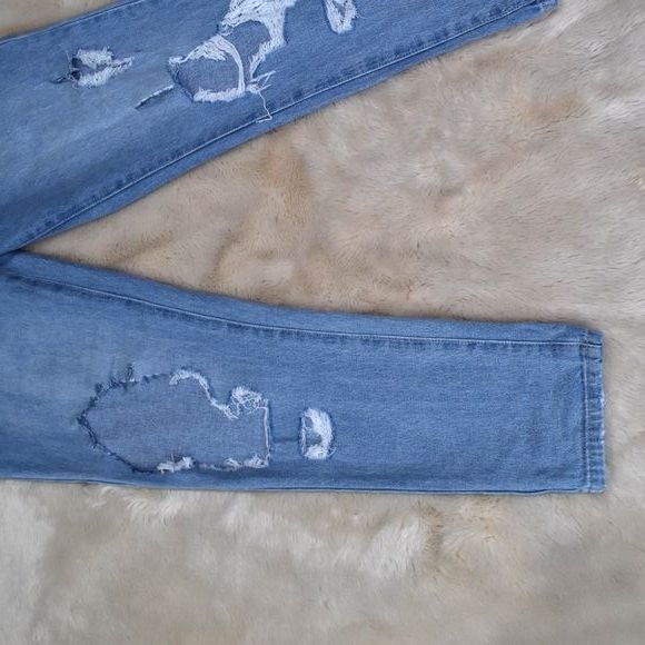 Vervet High Rise Super Destroyed Distressed Jeans Size 27 Blue Denim - Picture 3 of 16